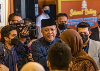 通讯部长：预计9月份提供5G网络服务