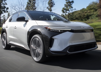 车轮螺栓恐松动 Toyota召回bZ4X电动车