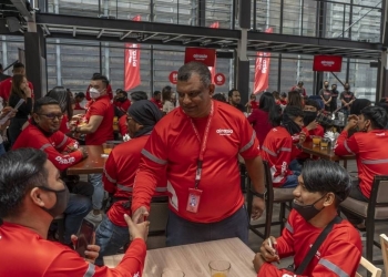 福利全面升级！airasia Super App外送员转全职员工