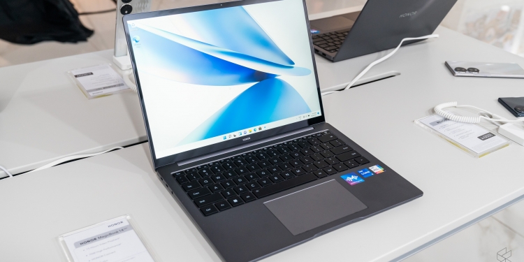 价格从RM4299起！ Honor MagicBook 14登陆大马