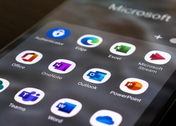 在不断变化的市场条件下 Microsoft 365下调价格？