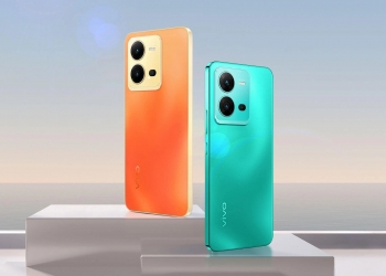 搭载5000万像素自拍镜头 vivo V25大马价格最亲民