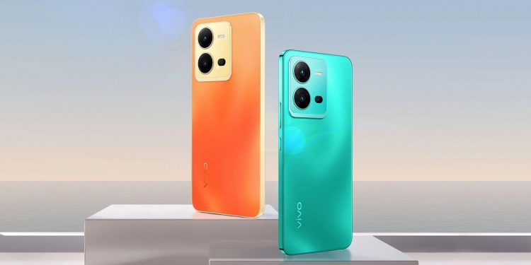 搭载5000万像素自拍镜头 vivo V25大马价格最亲民