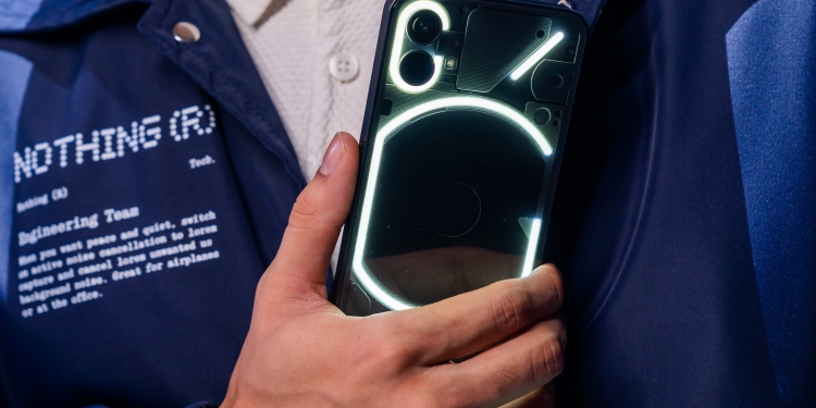 Nothing Phone（1）明年才升级至Android 13