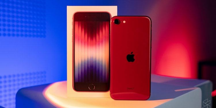 通货膨胀汇率走低  iPhone SE 2022涨价了