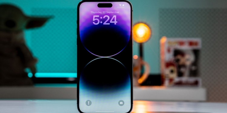 苹果或“抄”三星名称 推出iPhone 15 Ultra？