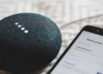 缺乏实际与人沟通 研究：语音助手或影响儿童社会认知发展