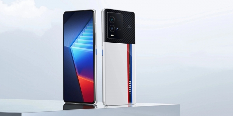 脸书专页网店开始更新！Vivo子品牌iQoo即将登陆大马