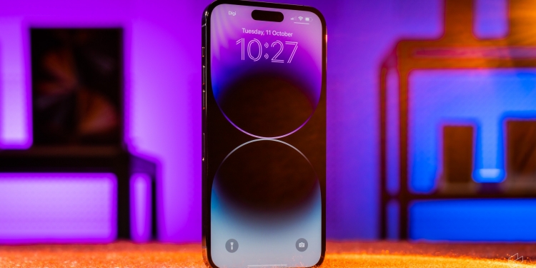 芯片短缺无阻iPhone 14销量 库克：苹果致力满足供应需求