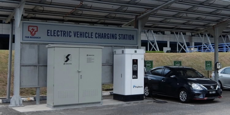 电动车充电基础设备 国能投资RM1.65亿装太阳能电池板