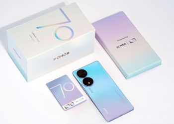 购Honor 70“冰岛幻境”版 赠独家TNG卡