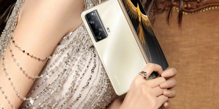 搭载骁龙8+ Gen 1处理器 Honor Magic Vs 1123发布