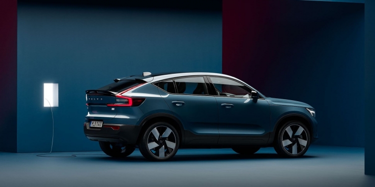 1214发布C40 Recharge！Volvo第二款电动车将亮相