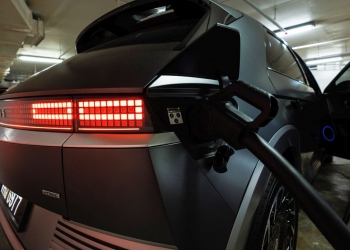 国阵竞选宣言:废除所有电动车AP