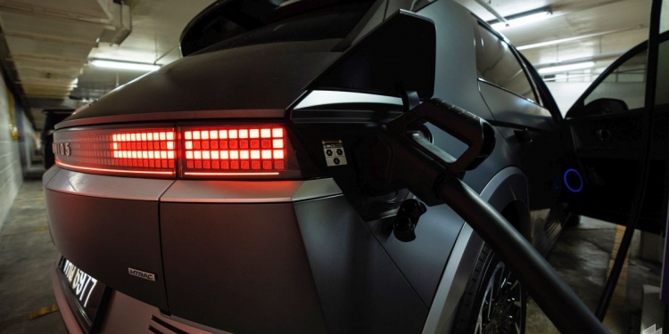 国阵竞选宣言：废除所有电动车AP