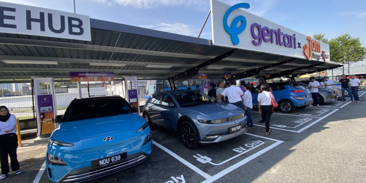 Gentari推出东南亚首个350kW直流充电桩