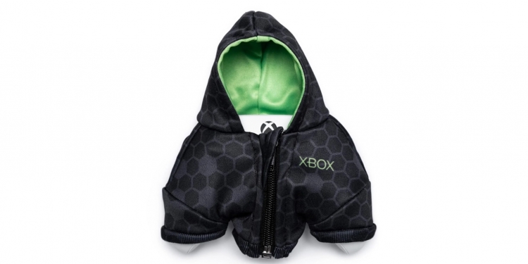 专为Xbox游戏控制台设计 微软推特制连帽衫