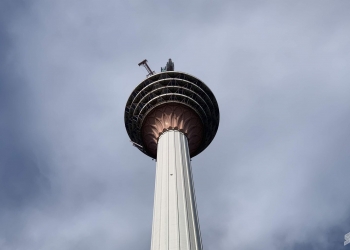 吉隆坡塔业务转变才出售特许权  马电讯：过程公开透明