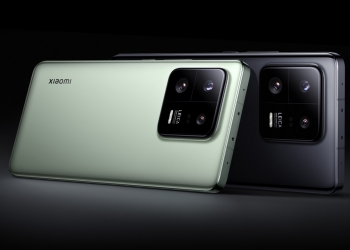 小米13 Pro登场！配备5000万像素徕卡三摄