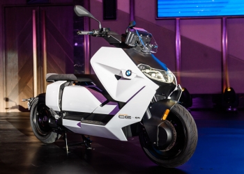 BMW CE 04电动摩哆今年3月登陆大马