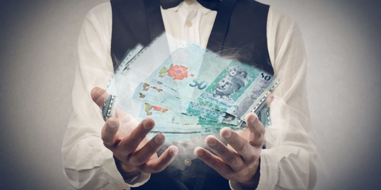 没接获任何OTP 柔妇女银行户头遭转走逾RM3万