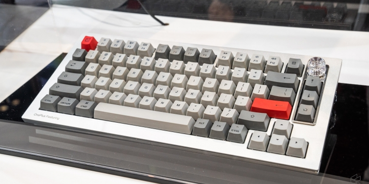 与Keychron合作  OnePlus机械键盘81 Pro料4月抵马