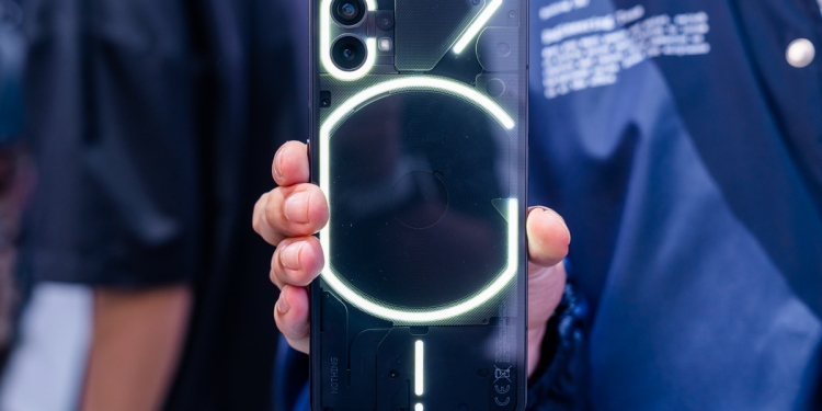 Nothing Phone(2)或搭载骁龙8+ Gen 1处理器