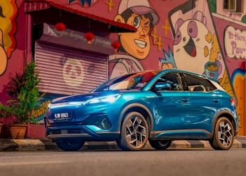 记录7.3秒百公里加速感！这样做可开启BYD Atto 3隐藏功能