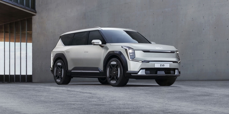 KIA首款大型电动SUV月杪亮相! EV9设计细节抢先看