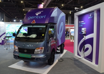 与塔塔汽车公司签备忘录 Gentari购5000电动卡车拓展环保物流服务