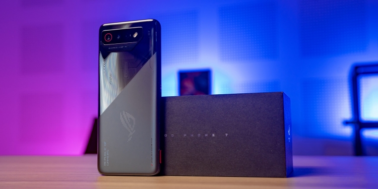 终于来了！华硕ROG Phone 7系列 510大马登场