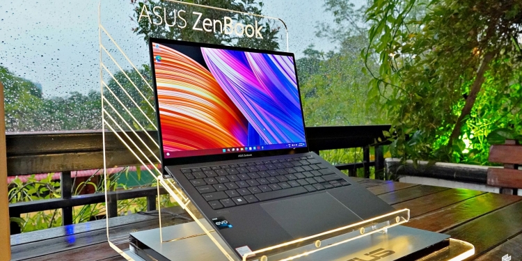 超薄ASUS Zenbook S 13 OLED仅1公斤重！售价RM4999起