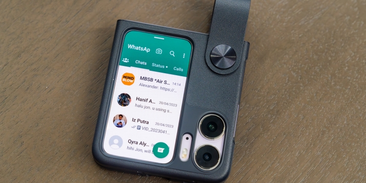 更多App小部件亮相！Oppo完善Find N2 Flip外屏功能 