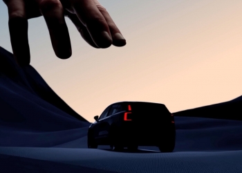 小巧精简！Volvo EX30电动车607亮相