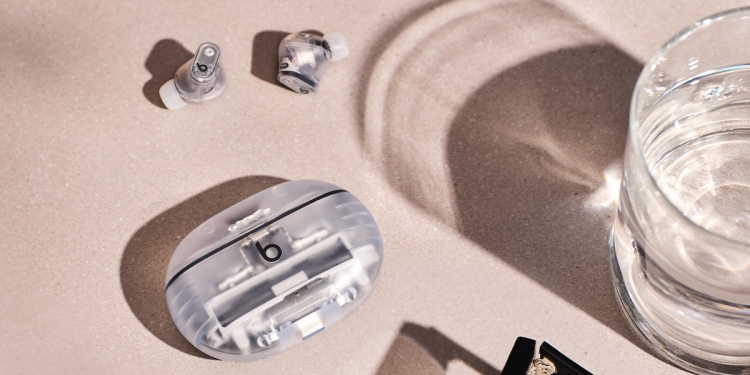 透明设计亮眼！Beats Studio Buds+即将开卖叫价RM699！