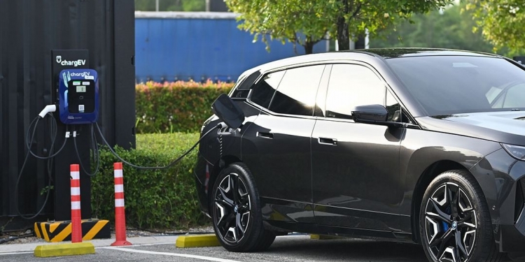 ChargEV和EcoWorld携手推Eco Ardence电动车充电站