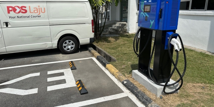 大马邮政联手YGT 在6间邮局总行安装ChargeEV直流充电桩