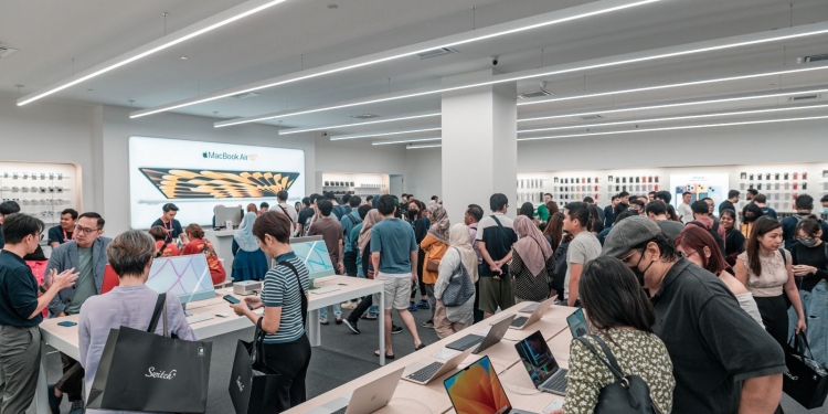 落户双威金字塔！Switch首家苹果高级合作伙伴店开业有大折扣