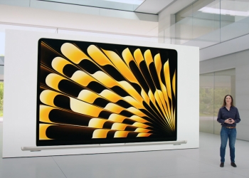 搭载M2芯片续航18小时！ MacBook Air 15大马开卖