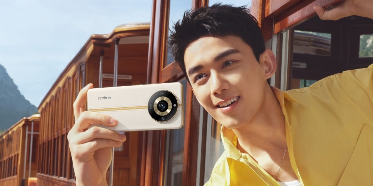 前Gucci设计师操刀！ Realme 11 Pro系列720发布