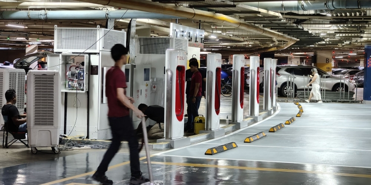 特斯拉首个超级充电站设在Pavilion KL！