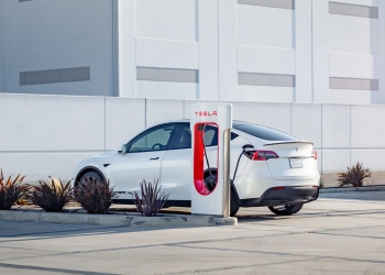 特斯拉大马首十个超级充电站位置曝光！