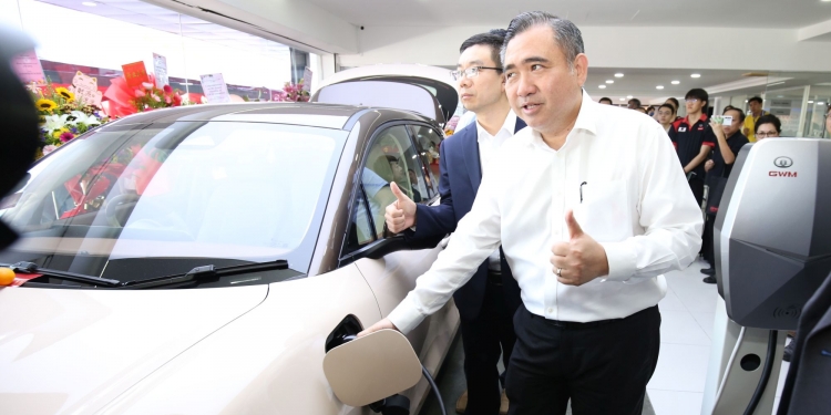 检讨电动车路税框架 陆兆福：比普通车便宜