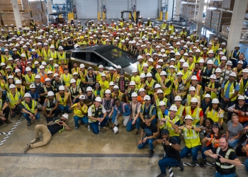 特斯拉Cybertruck推迟两年后 终投入生产！