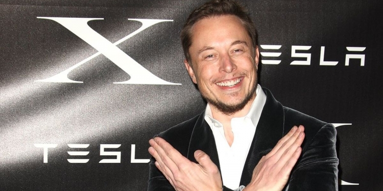 马斯克又突发奇想 Twitter标志将改成X？