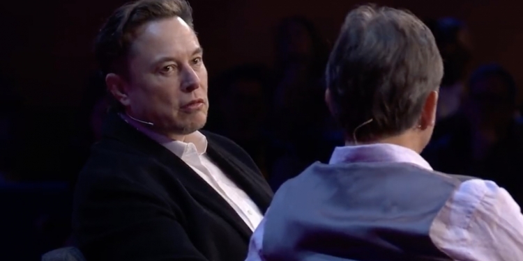 Starlink全球扩展卫星宽频服务 惟政治人物担忧马斯克影响力过大