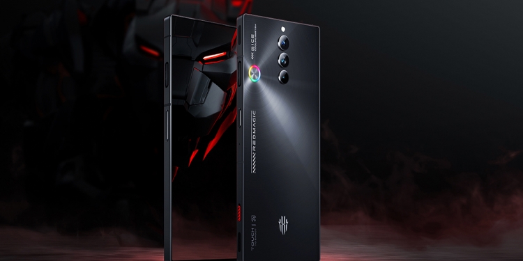 搭载骁龙8 Gen 2 “领先版”处理器 RedMagic 8S Pro登场