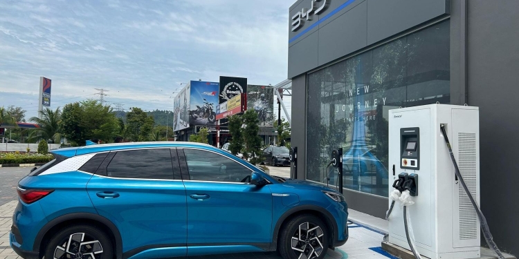 Gentari和JomCharge在怡保大山脚新增直流快速充电器