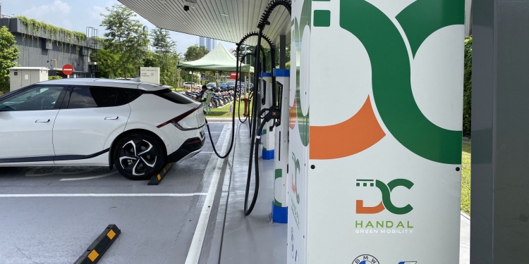 高达200kW！Bamboo Hills和UOB Business Park有DC Handal直流充电器