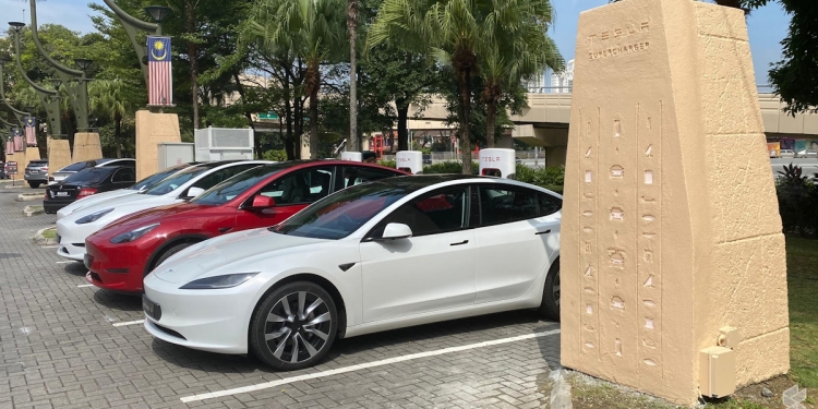 每千瓦时RM1.25！双威金字塔特斯拉超级充电站启用 